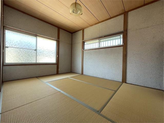 物件画像 行橋市 行事２丁目 (小波瀬西工大前駅) 2階建 5DK