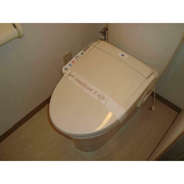 シャワー付トイレ