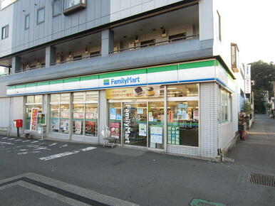 ファミリーマート久野店