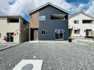 物件画像 富士宮市 山宮 (富士宮駅) 2階建 4LDK