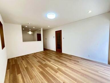 「LDK」対面キッチンで家族との時間をより共有できる空間です。