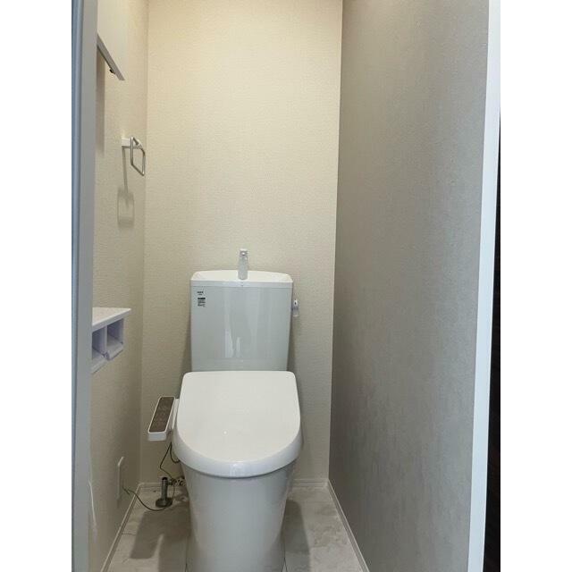一日平均8回、一年平均2500回。長い時間を過ごすトイレだからこそ快適空間に（3号棟）