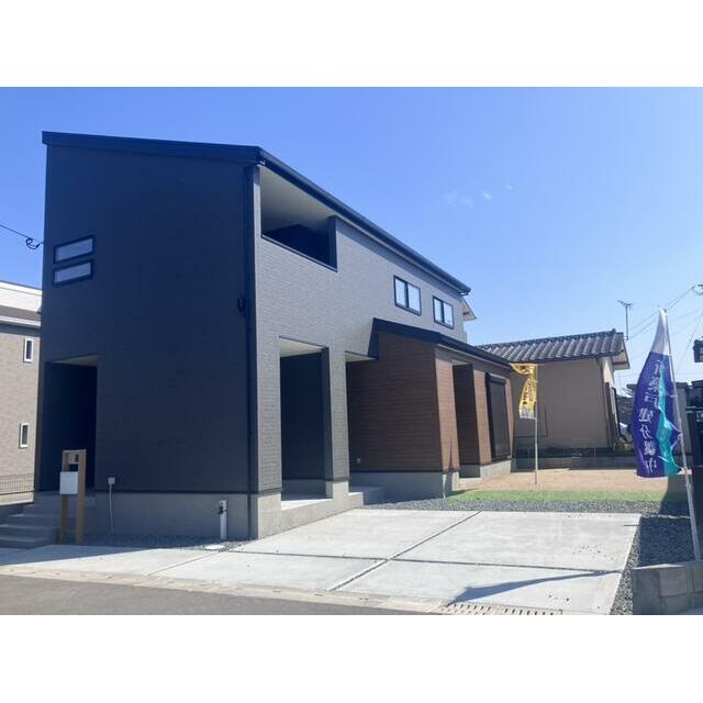 未来を鮮やかに彩る住まい（2号棟）