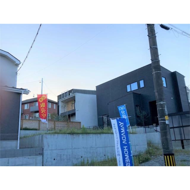 スマートハウスに注力するヤマダホームズの建築条件付宅地。広々とした敷地にこだわりの家を建築できます。