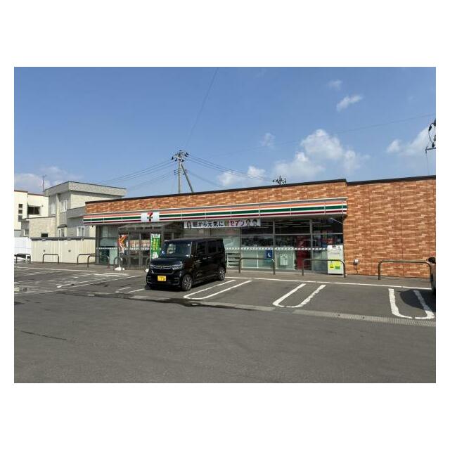 セブンイレブン青森新城平岡店まで徒歩2分（約150ｍ）