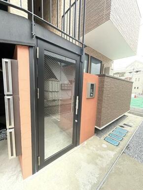 オートロック付！！