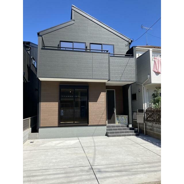 日を重ねるごとにこの佇まいに愛着が湧いてきそう（2号棟）