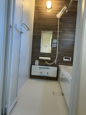 ゆったりくつろげる浴室で、心ほぐれる至福の時間（2号棟）