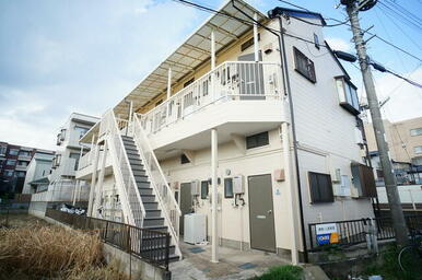 外壁塗装済！きれいな外観です♪