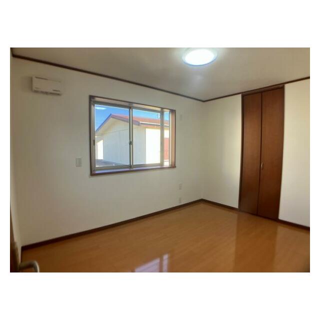 「2階北側洋室約6帖」（1）