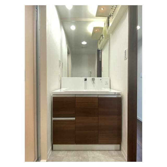 「脱衣所」洗面台新品に交換済みです