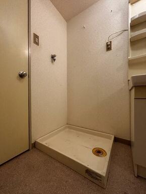 室内洗濯機置場