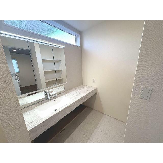 おしゃれなオープンサニタリー（1号棟）