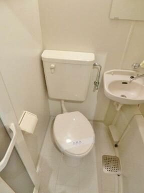 写真は306号室です。