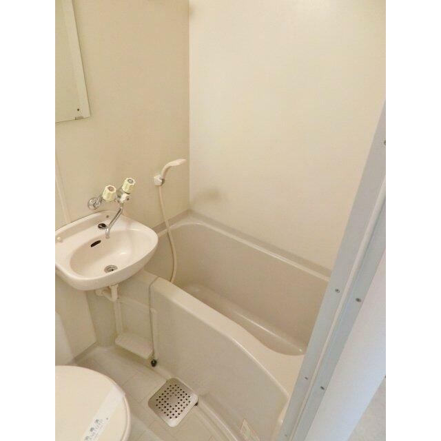 写真は306号室です。