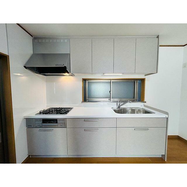 「キッチン」新品交換しております。