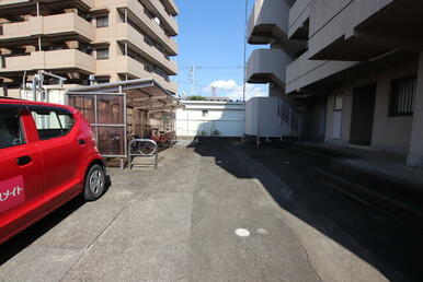 【要空き確認】敷地内駐車場あり♪