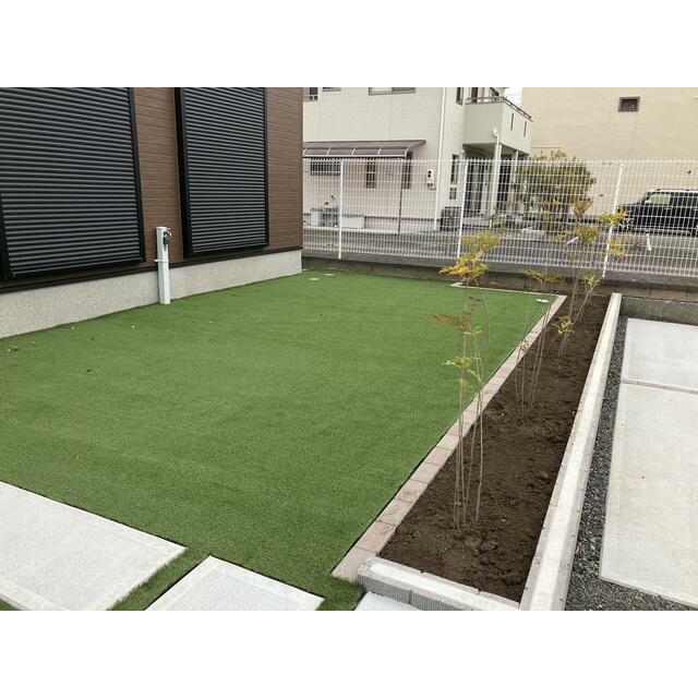 人工芝敷設済