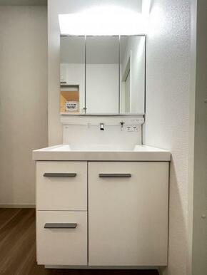 水が流れやすく汚れがたまりにくい設計でお手入れもらくらくです！