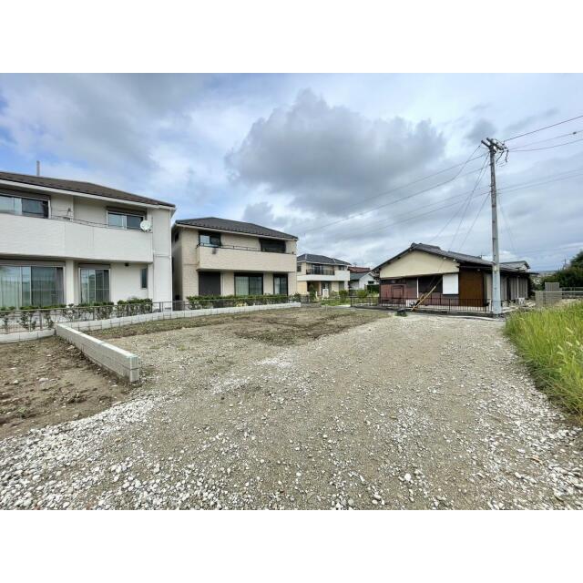 販売現地