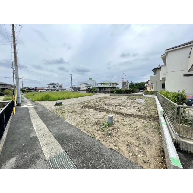 販売現地