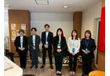 情報提供会社