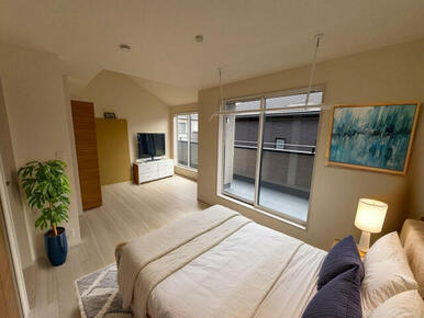 【主寝室】2つの部屋にアレンジできるフレキシブルルーム