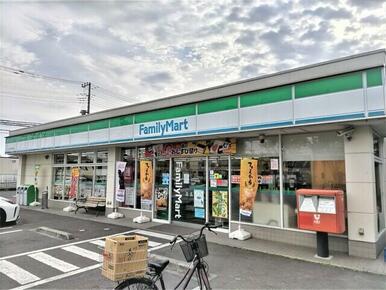 ファミリーマート さいたま新中里店