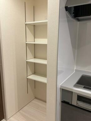 天気や用途に合わせた靴選びも楽々、シューズクローゼット設置（2号棟）