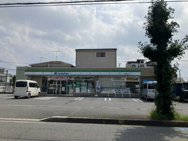 ファミリーマート薬師町店