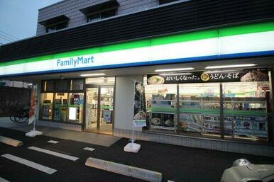 ファミリーマート 市川曽谷一丁目店