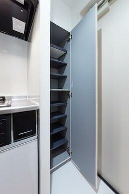 シューズボックス