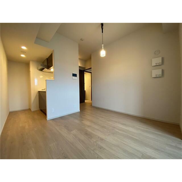 リビング（１０．５帖、エアコン付き）