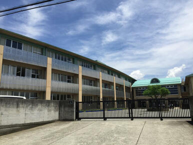 双葉東小学校