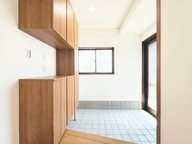 「玄関」シューズボックスあり