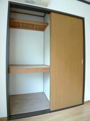 収納内部(2)☆布団なども収納できます♪