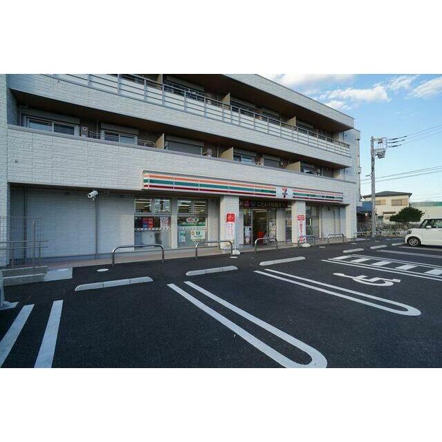 【コンビニ（２４時間）セブンイレブン】徒歩２分（１６０ｍ）急なお買い物も２４時間なら安心ですね！