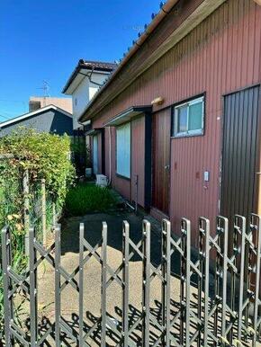 外観は落ち着いています