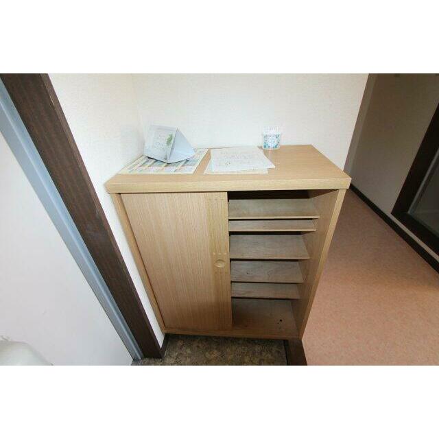 シューズボックス