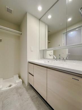 ※写真は同タイプ住戸です。