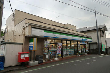 ファミリーマート松戸橋店