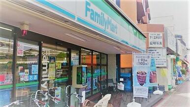 ファミリーマート東伏見北口店