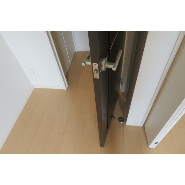 リビングドア　居室側