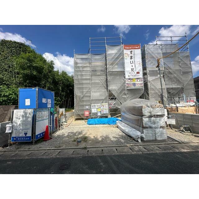 日を重ねるごとにこの佇まいに愛着が湧いてきそう（1号棟）