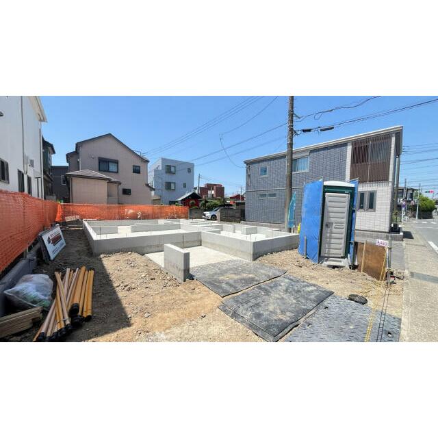 寒川駅徒歩8分の立地です。