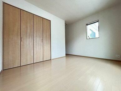 洋室約６．５帖約別角度