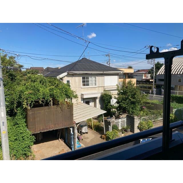 忙しくても一日に一度は外の眺めを見ながらリラックスタイムを（2号棟）