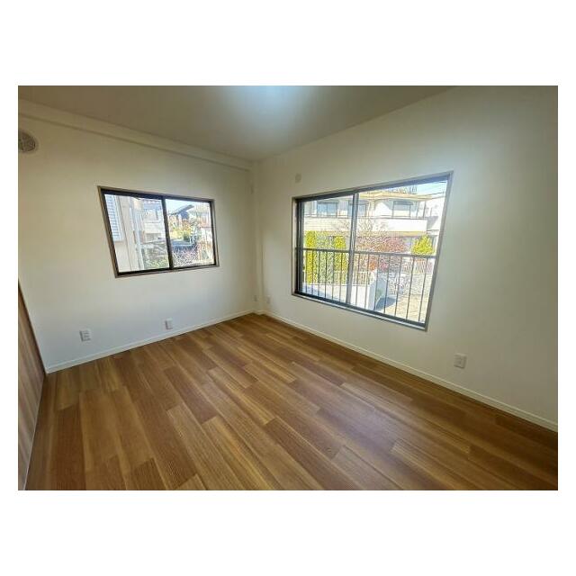 2階北側6帖洋室