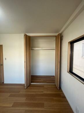 2階北側6帖洋室　収納