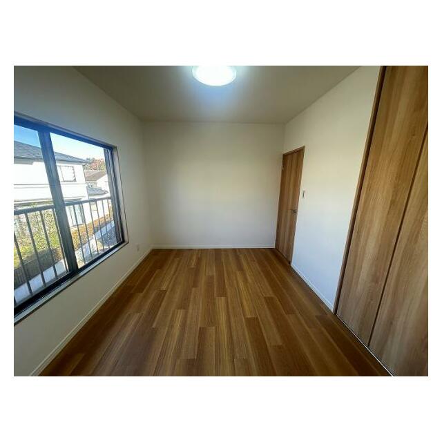 2階北側6帖洋室 (2)